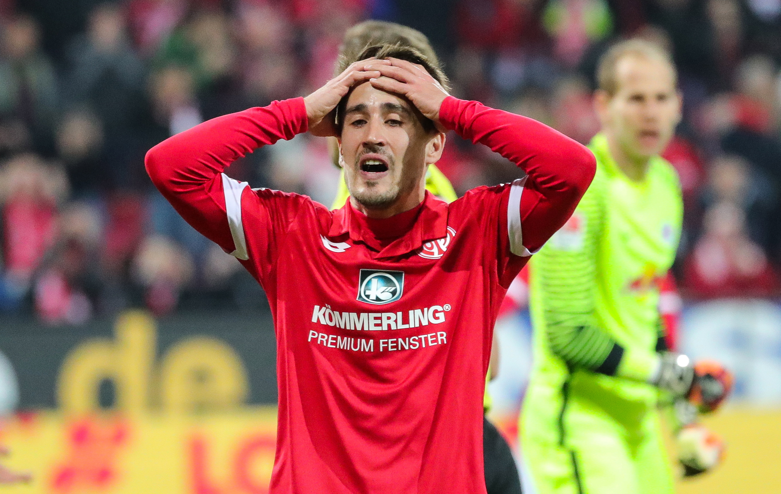 epa05890687 Mainz' Bojan Krkic reacts during the German Bundesliga soccer match between FSV Mainz 05 and RB Leipzig in Mainz, Germany, 05 April 2017. EPA/ARMANDO BABANI (EMBARGO CONDITIONS - ATTENTION: Due to the accreditation guidelines, the DFL only permits the publication and utilisation of up to 15 pictures per match on the internet and in online media during the match.)