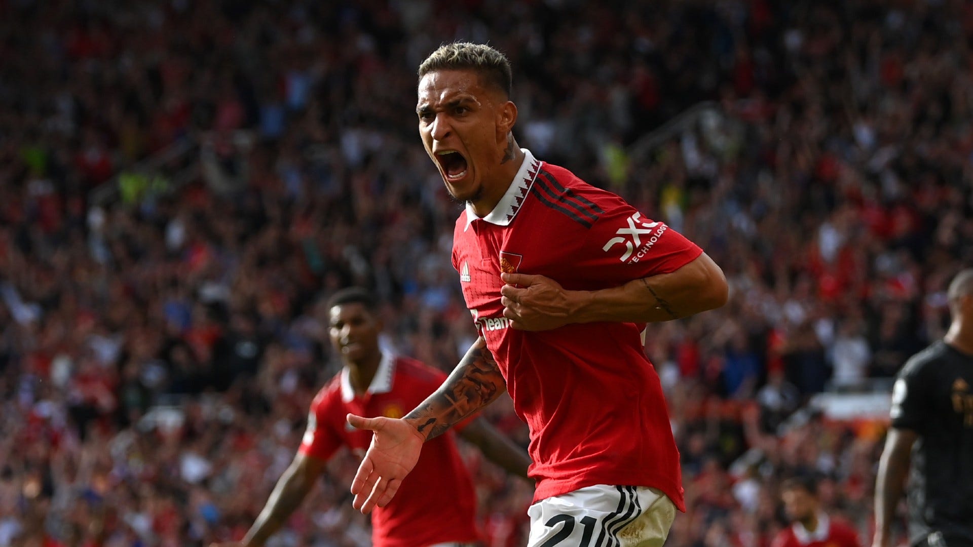 Антони открива Растев во фавела, на 20 метри од мојата куќа имаше