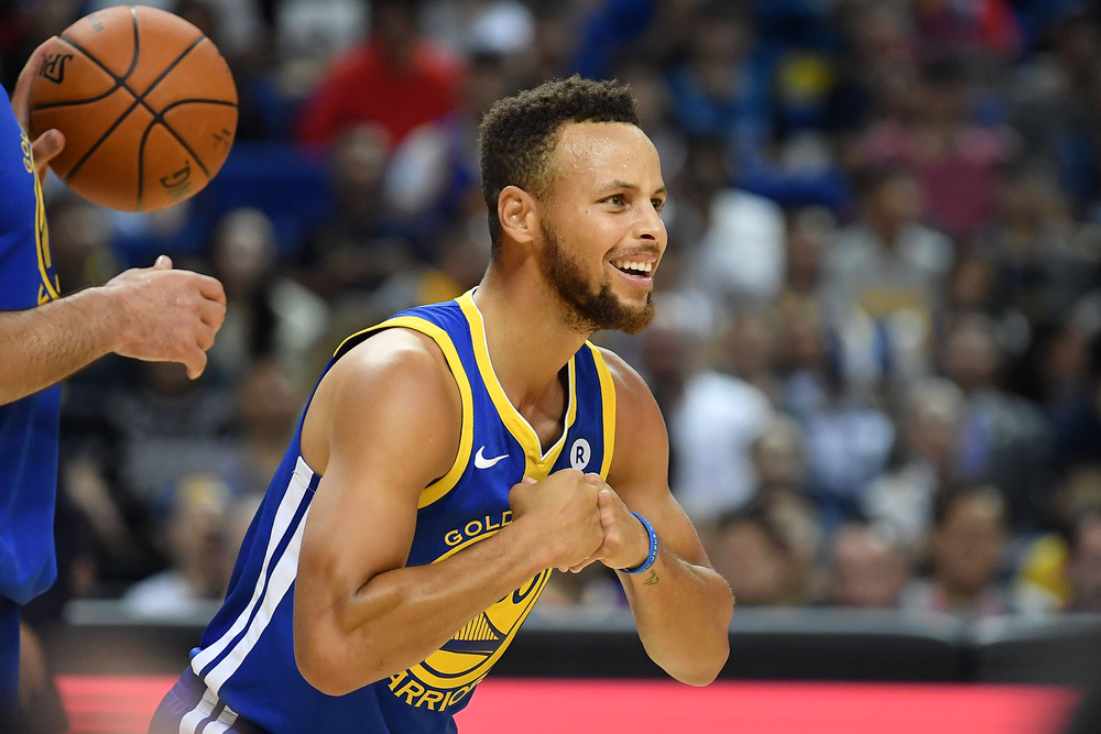 Stephen Curry of Golden State Warriors is pictured in a basketball match against Minnesota Timberwolves during the NBA China Games in Shanghai, China, 8 October 2017.
Golden State Warriors defeated Minnesota Timberwolves 142-110.